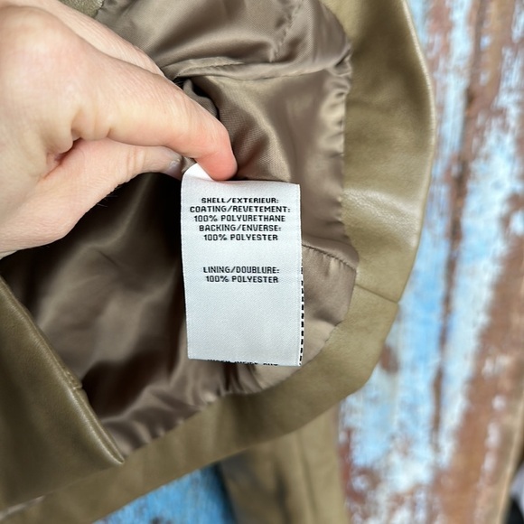 Bagatelle Faux Leather Cropped Jacket Size Medium - Picture 5 of 6